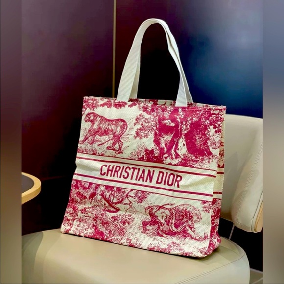Dior Dioriviera Red and White Tote Bag Straw new - Picture 1 of 5